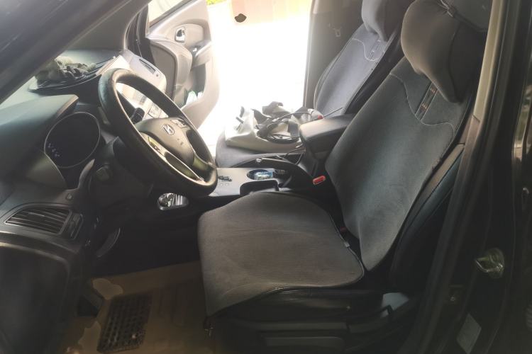 Used Hyundai ix35 2013 2.0L Automatic 2WD Comfort GL China IV Standard Left Front Seat