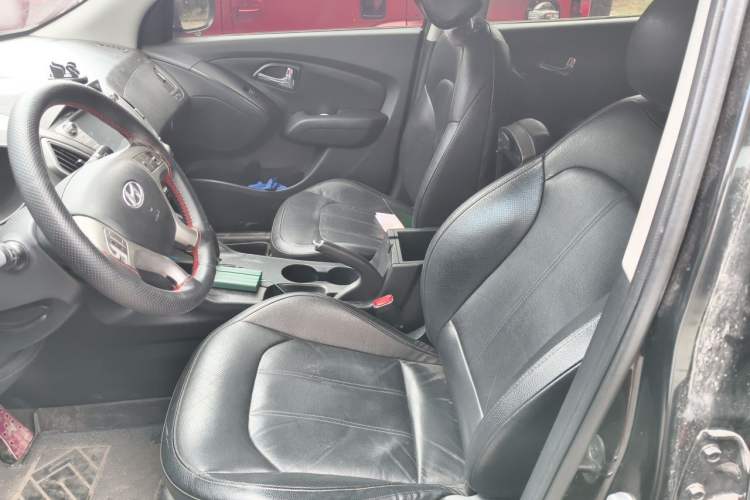 Used Hyundai ix35 2013 2.0L Automatic Two-Wheel Drive Smart GLS China V Standard Left Front Seat