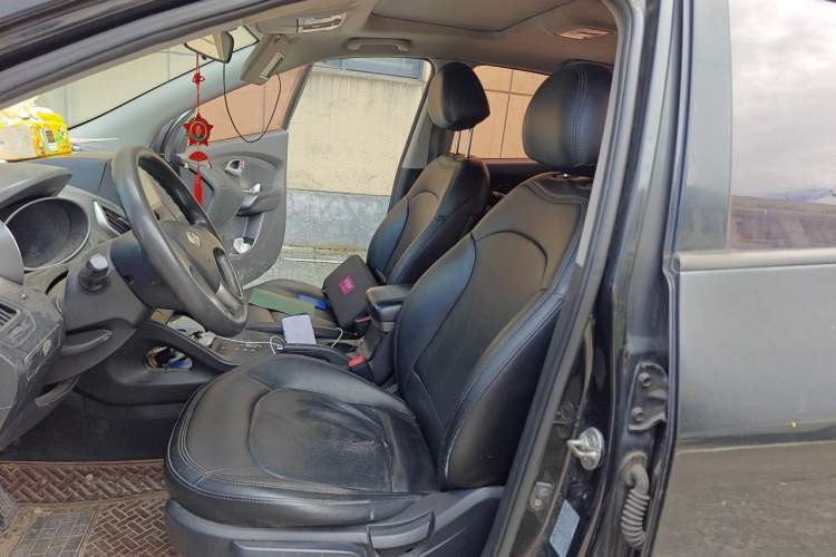 Used Hyundai ix35 2013 2.0L Automatic 2WD Comfort GL China IV Standard Left Front Seat