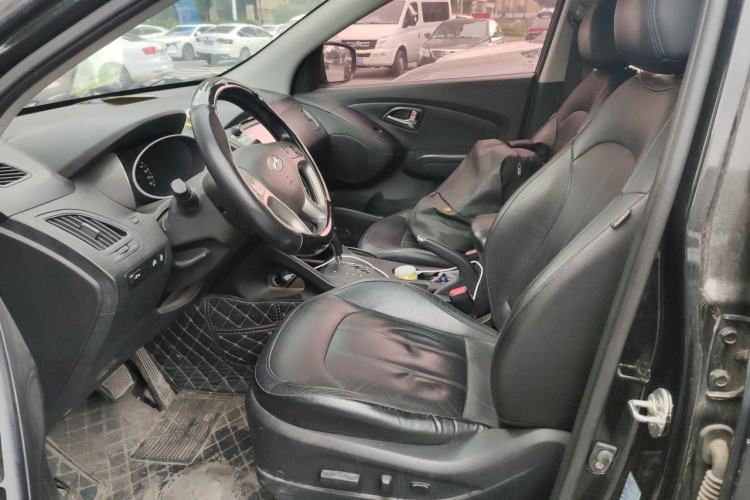 Used Hyundai ix35 2013 2.0L Automatic Two-Wheel Drive Smart GLS China IV Standard Left Front Seat