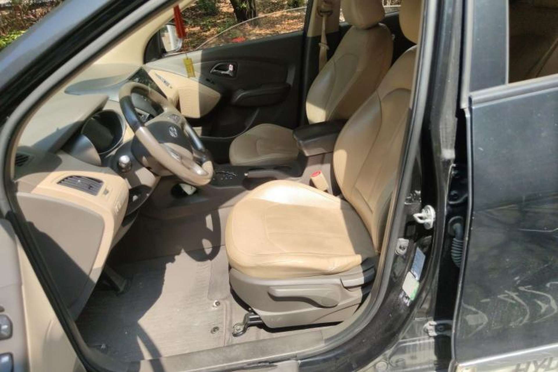 Used Hyundai ix35 2013 2.0L Automatic 4x4 Intelligent GLS China IV Standard Left Front Seat