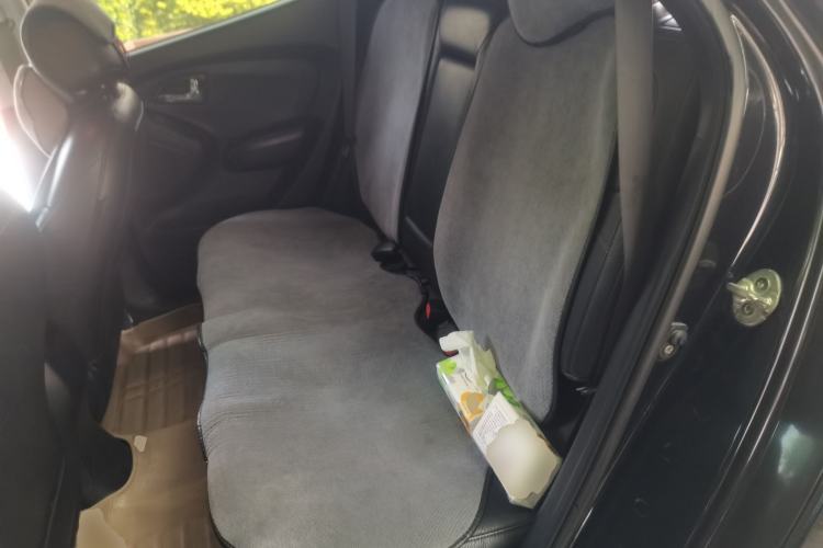 Used Hyundai ix35 2013 2.0L Automatic 2WD Comfort GL China IV Standard Left Rear Seat