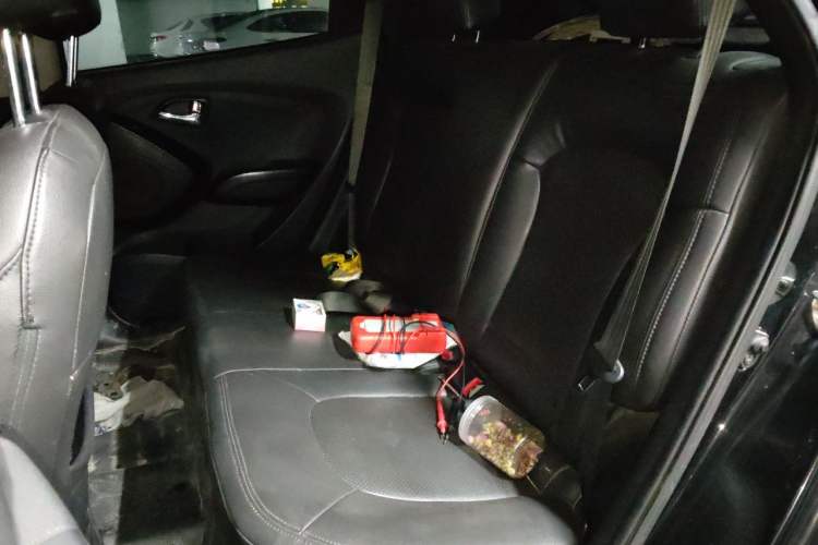 Used Hyundai ix35 2013 2.0L Automatic 2WD Comfort GL China IV Standard Left Rear Seat