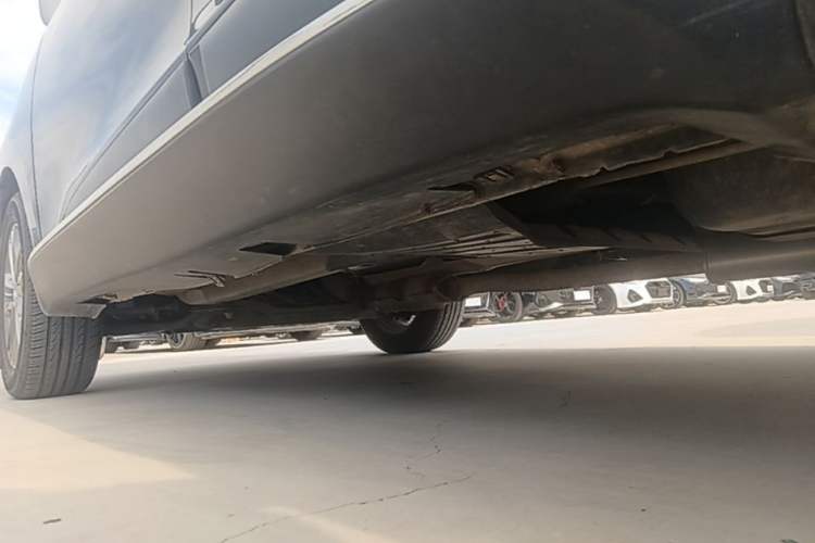 Used Hyundai ix35 2013 2.0L Automatic Two-Wheel Drive Smart GLS China IV Standard Left Side Sill