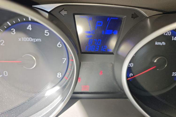 Used Hyundai ix35 2013 2.0L Automatic 2WD Comfort GL China IV Standard Odometer Close Up