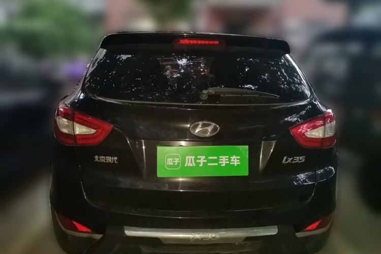 Used Hyundai ix35 2013 2.0L Automatic Two-Wheel Drive Smart GLS China IV Standard Rear