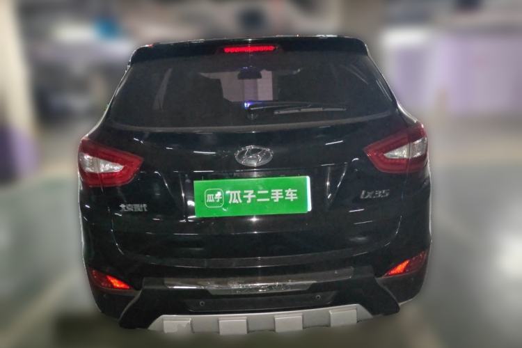 Used Hyundai ix35 2013 2.0L Automatic Two-Wheel Drive Smart GLS China IV Standard Rear
