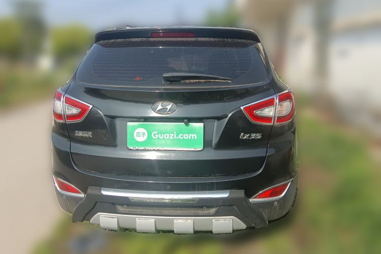 Used Hyundai ix35 2013 2.0L Automatic Two-Wheel Drive Smart GLS China IV Standard Rear