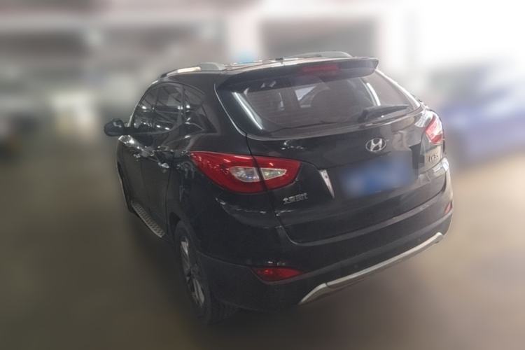 Used Hyundai ix35 2013 2.0L Automatic Two-Wheel Drive Smart GLS China IV Standard Rear Left 45 Deg