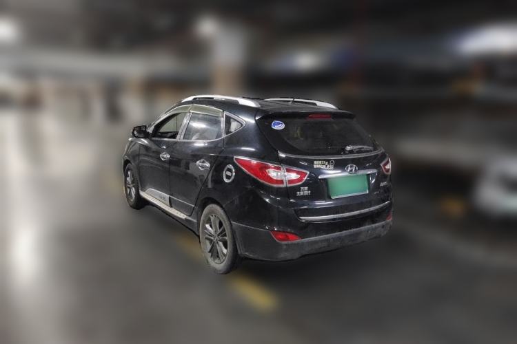 Used Hyundai ix35 2013 2.0L Automatic Two-Wheel Drive Smart GLS China IV Standard Rear Left 45 Deg