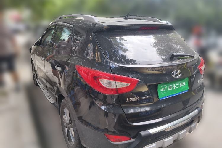 Used Hyundai ix35 2013 2.0L Automatic Two-Wheel Drive Smart GLS China IV Standard Rear Left 45 Deg