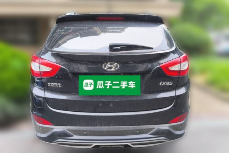 Used Hyundai ix35 2013 2.0L Automatic Two-Wheel Drive Smart GLS China IV Standard Rear