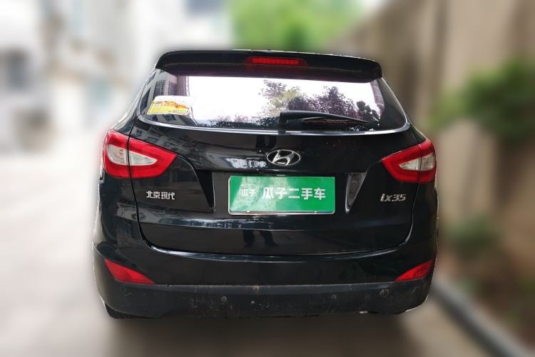 Used Hyundai ix35 2013 2.0L Automatic Two-Wheel Drive Smart GLS China IV Standard Rear