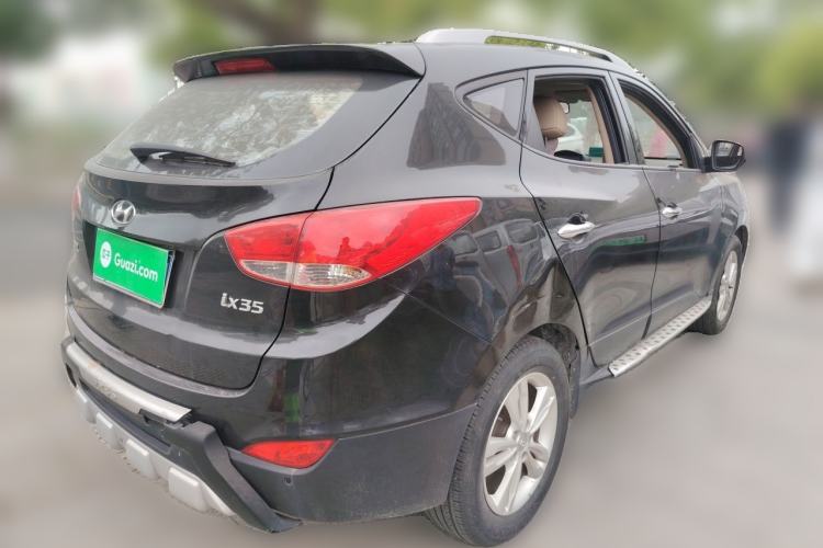 Used Hyundai ix35 2013 2.0L Automatic Two-Wheel Drive Smart GLS China IV Standard Rear Right 45 Deg