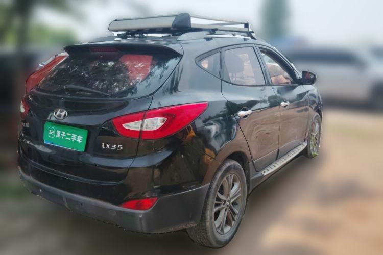 Used Hyundai ix35 2013 2.0L Automatic Two-Wheel Drive Smart GLS China IV Standard Rear Right 45 Deg
