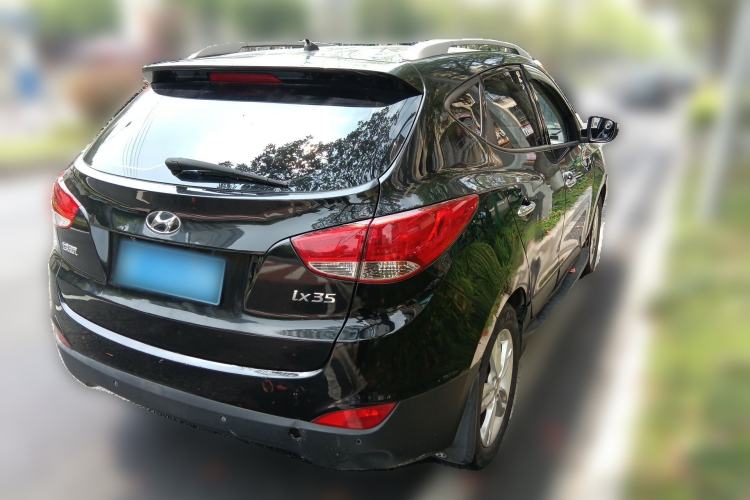 Used Hyundai ix35 2013 2.0L Automatic Two-Wheel Drive Smart GLS China IV Standard Rear Right 45 Deg