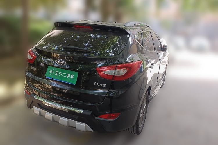 Used Hyundai ix35 2013 2.0L Automatic Two-Wheel Drive Smart GLS China IV Standard Rear Right 45 Deg