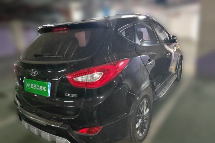 Used Hyundai ix35 2013 2.0L Automatic Two-Wheel Drive Smart GLS China IV Standard Rear Right 45 Deg