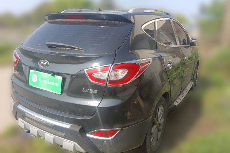 Used Hyundai ix35 2013 2.0L Automatic Two-Wheel Drive Smart GLS China IV Standard Rear Right 45 Deg