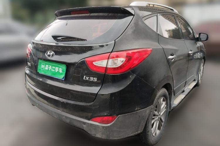 Used Hyundai ix35 2013 2.0L Automatic Two-Wheel Drive Smart GLS China IV Standard Rear Right 45 Deg