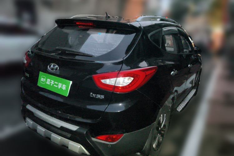 Used Hyundai ix35 2013 2.0L Automatic Two-Wheel Drive Smart GLS China IV Standard Rear Right 45 Deg
