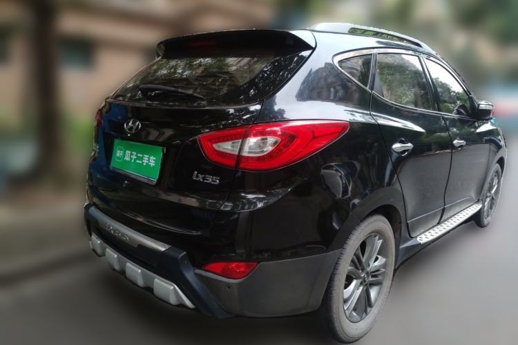 Used Hyundai ix35 2013 2.0L Automatic Two-Wheel Drive Smart GLS China IV Standard Rear Right 45 Deg