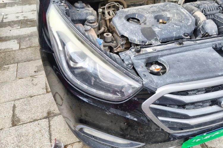 Used Hyundai ix35 2013 2.0L Automatic Two-Wheel Drive Smart GLS China V Standard Right Front Headlight