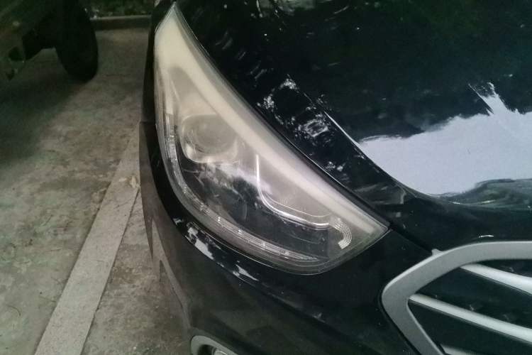 Used Hyundai ix35 2013 2.0L Automatic Two-Wheel Drive Smart GLS China IV Standard Right Front Headlight