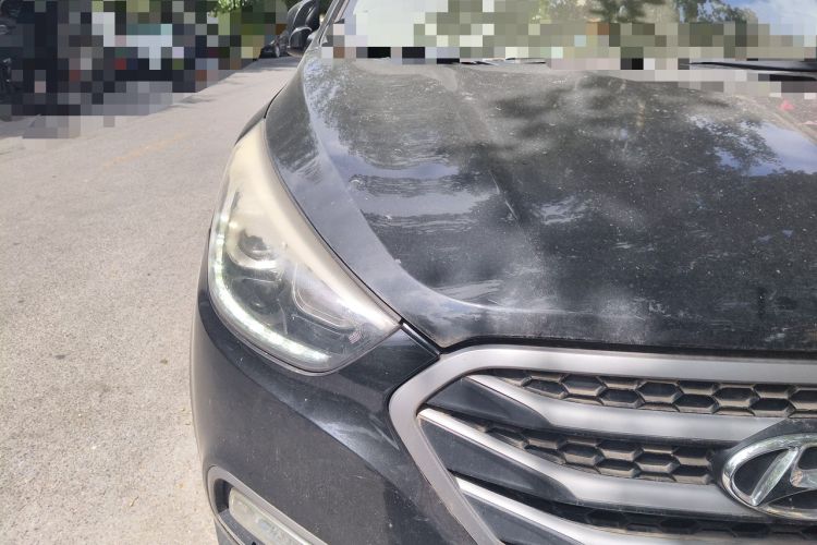 Used Hyundai ix35 2013 2.0L Automatic Two-Wheel Drive Smart GLS China IV Standard Right Front Headlight