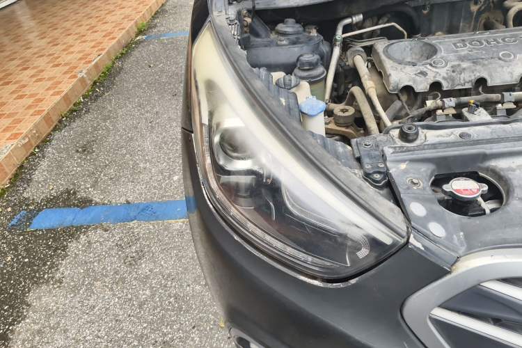 Used Hyundai ix35 2013 2.4L Automatic 2WD Leading GLX China IV Standard Right Front Headlight