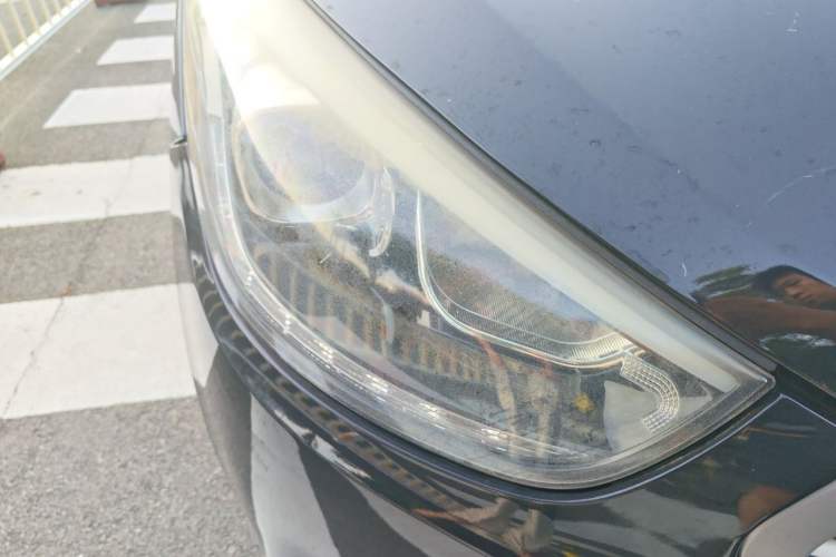 Used Hyundai ix35 2013 2.0L Automatic Two-Wheel Drive Smart GLS China IV Standard Right Front Headlight