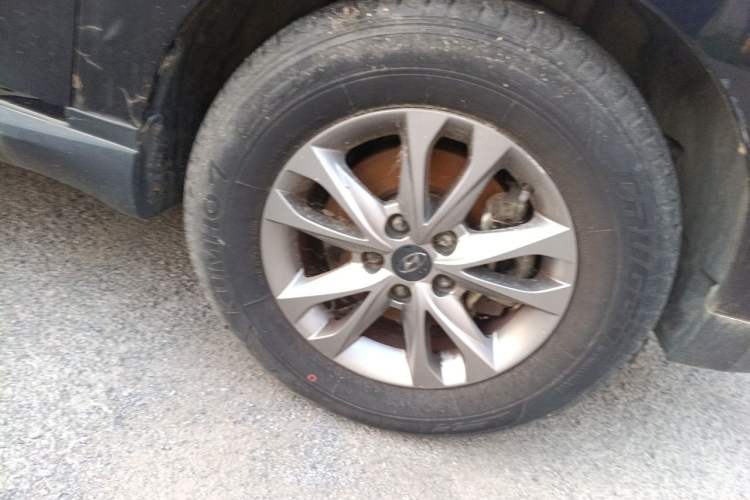 Used Hyundai ix35 2013 2.0L Automatic 2WD Comfort GL China IV Standard Right Front Wheel Hub