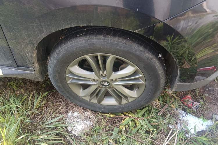Used Hyundai ix35 2013 2.0L Automatic Two-Wheel Drive Smart GLS China IV Standard Right Front Wheel Hub