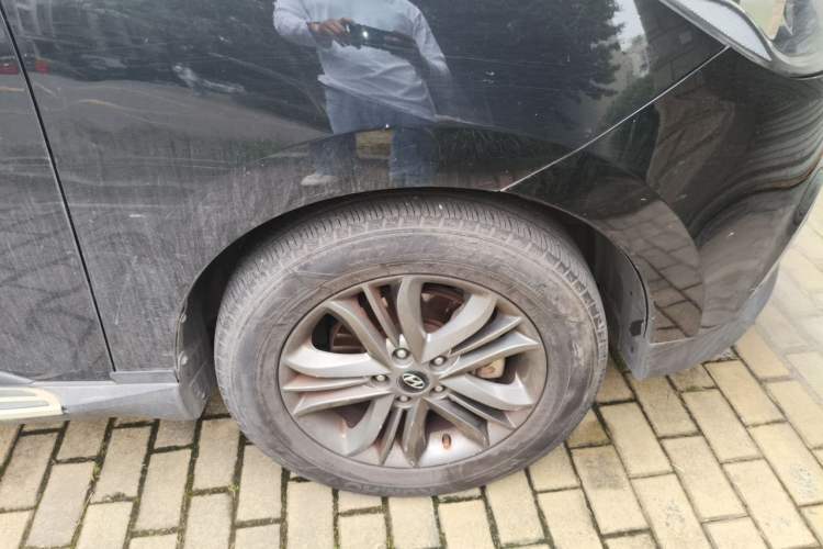 Used Hyundai ix35 2013 2.0L Automatic Two-Wheel Drive Smart GLS China IV Standard Right Front Wheel Hub