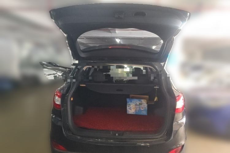 Used Hyundai ix35 2013 2.0L Automatic Two-Wheel Drive Smart GLS China IV Standard Trunk