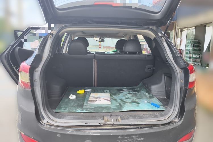 Used Hyundai ix35 2013 2.4L Automatic 2WD Leading GLX China IV Standard Trunk