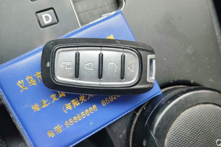 Used Hyundai ix35 2013 2.0L Automatic Two-Wheel Drive Smart GLS China IV Standard Vehicle Key