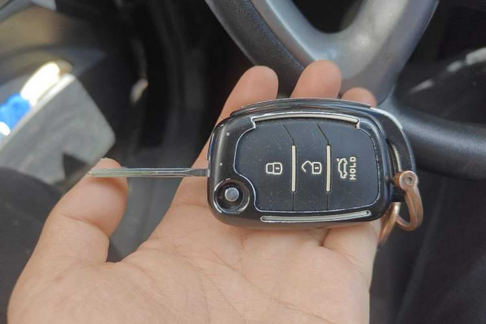 Used Hyundai ix35 2013 2.0L Automatic 2WD Comfort GL China IV Standard Vehicle Key