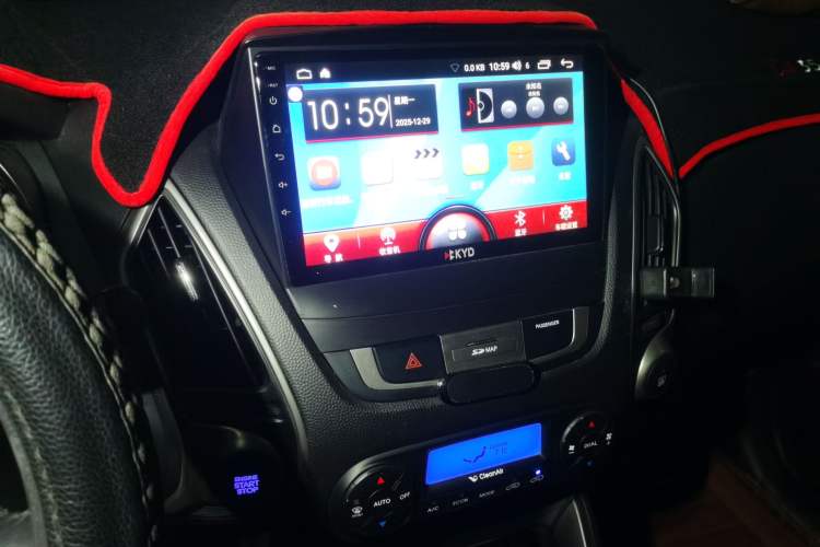 Used Hyundai ix35 2013 2.0L Automatic 4x4 Intelligent GLS China IV Standard Audio And AC Panel
