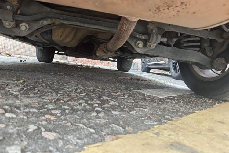 Used Hyundai ix35 2013 2.0L Automatic Two-Wheel Drive Smart GLS China IV Standard Chassis Rear