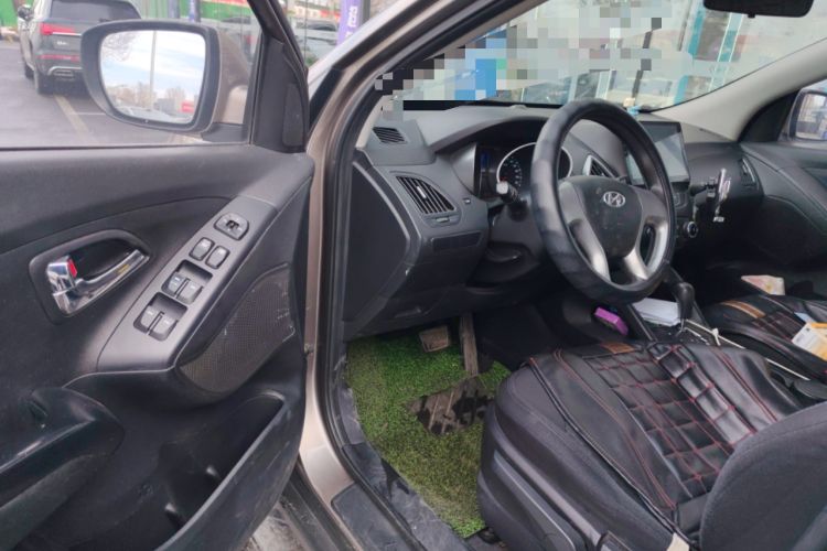Used Hyundai ix35 2013 2.0L Automatic 2WD Comfort GL China IV Standard Driver Seat