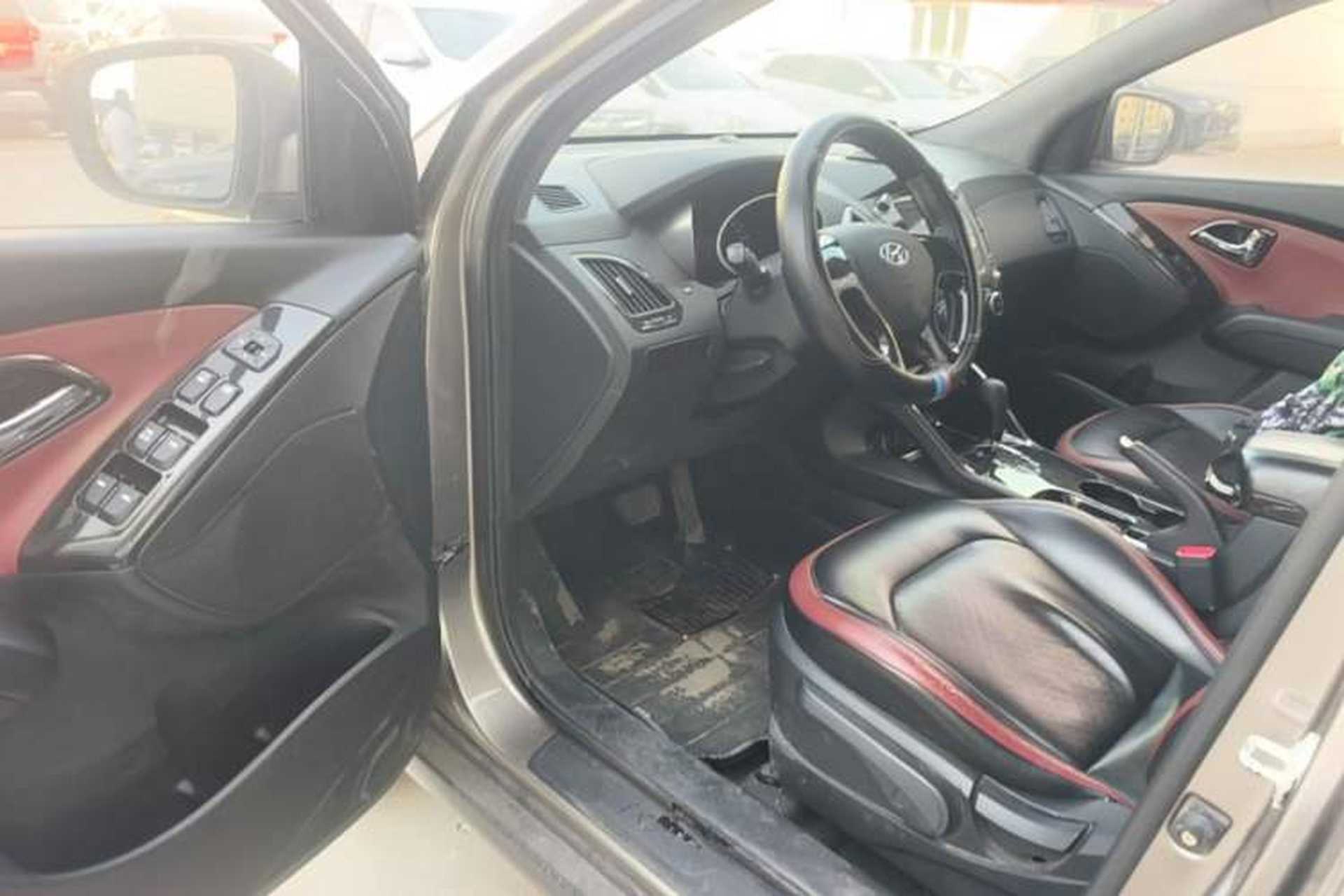 Used Hyundai ix35 2013 2.0L Automatic 2WD Comfort GL China IV Standard Driver Seat