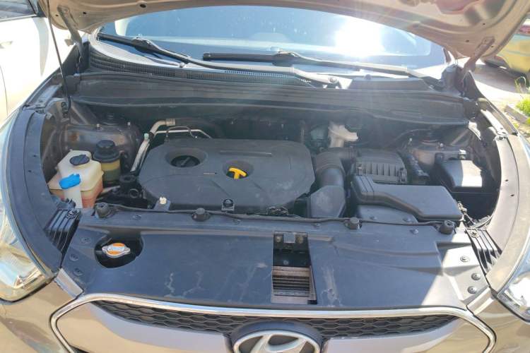 Used Hyundai ix35 2013 2.0L Manual 2WD Comfort GL China IV Standard Engine Bay