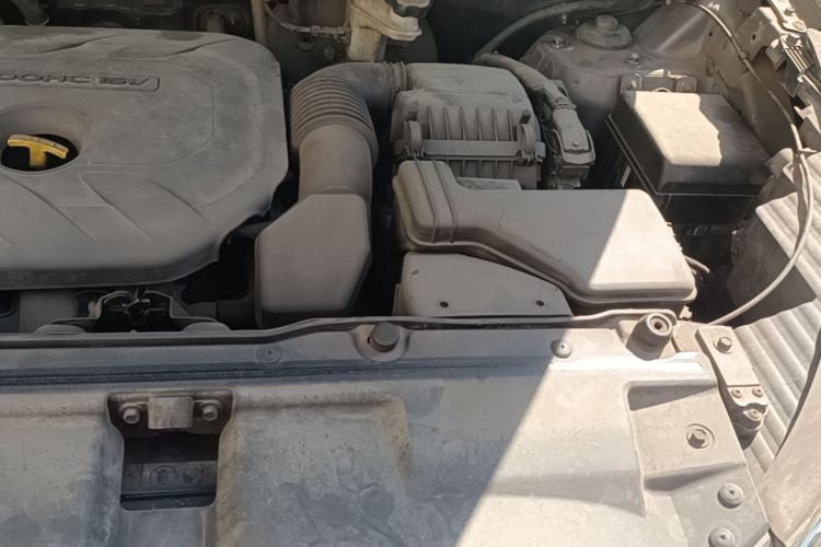 Used Hyundai ix35 2013 2.0L Automatic 2WD Comfort GL China IV Standard Engine Bay Left