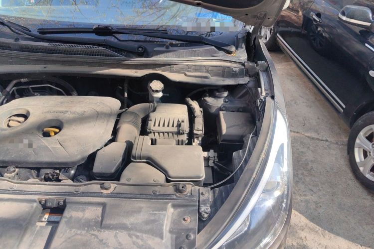 Used Hyundai ix35 2013 2.0L Automatic 4x4 Intelligent GLS China IV Standard Engine Bay Left