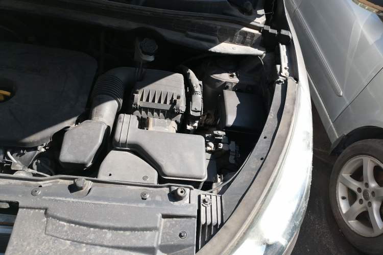 Used Hyundai ix35 2013 2.0L Automatic Two-Wheel Drive Smart GLS China IV Standard Engine Bay Left