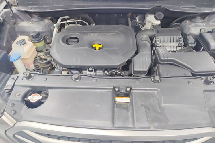Used Hyundai ix35 2013 2.0L Automatic 2WD Comfort GL China IV Standard Engine Bay