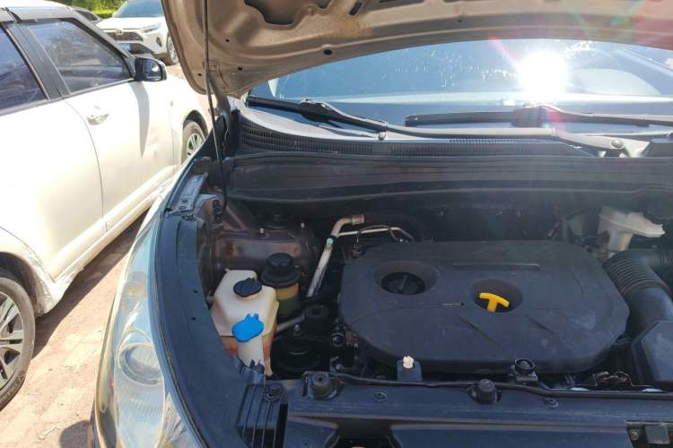 Used Hyundai ix35 2013 2.0L Manual 2WD Comfort GL China IV Standard Engine Bay Right
