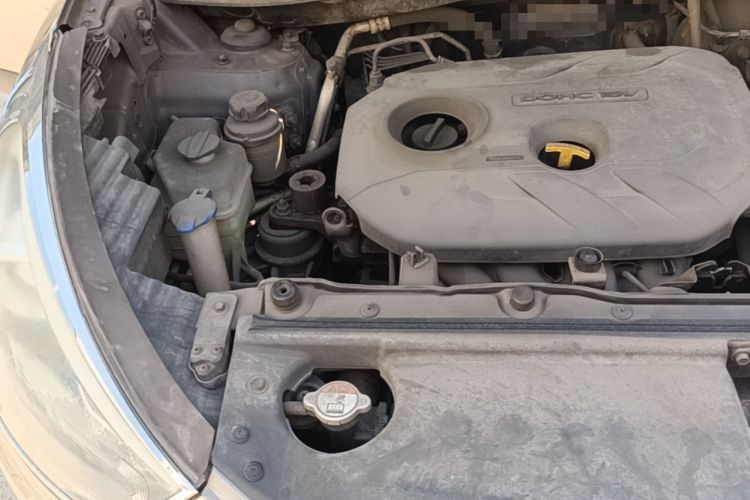 Used Hyundai ix35 2013 2.0L Automatic 2WD Comfort GL China IV Standard Engine Bay Right