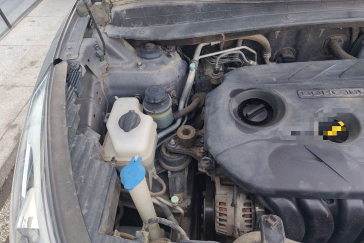 Used Hyundai ix35 2013 2.0L Automatic 2WD Comfort GL China IV Standard Engine Bay Right